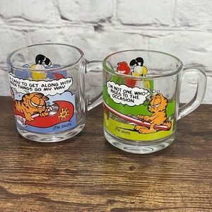 Set of 2 Vintage Garfield & Odie McDonald's Glass Mug Cup 78 And 80